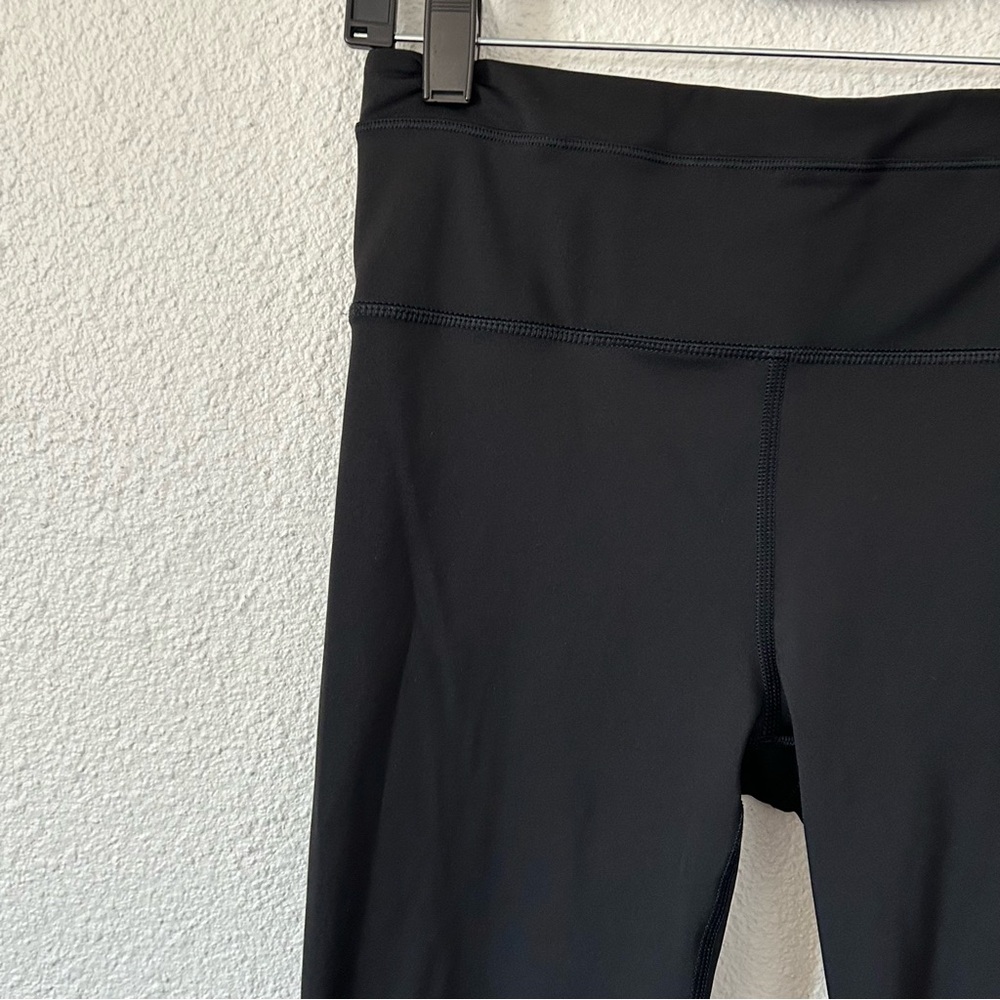Athleta accelerate crop pant Sz M - Picture 3 of 12